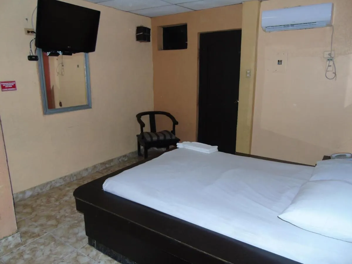Hotel Imperial Guayaquil 0*,